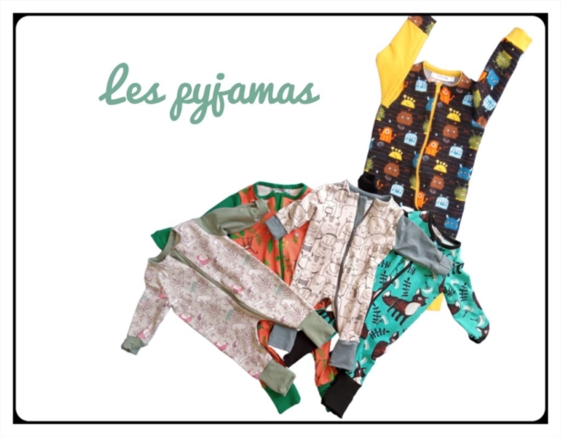 Différents modèles de pyjamas à pieds amovibles bébé